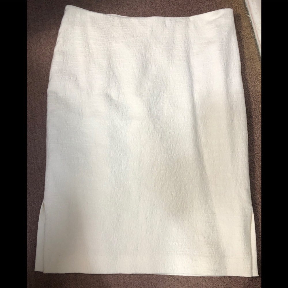 🌞2/25-4/45🌞
 pencil skirt, textured, side slits